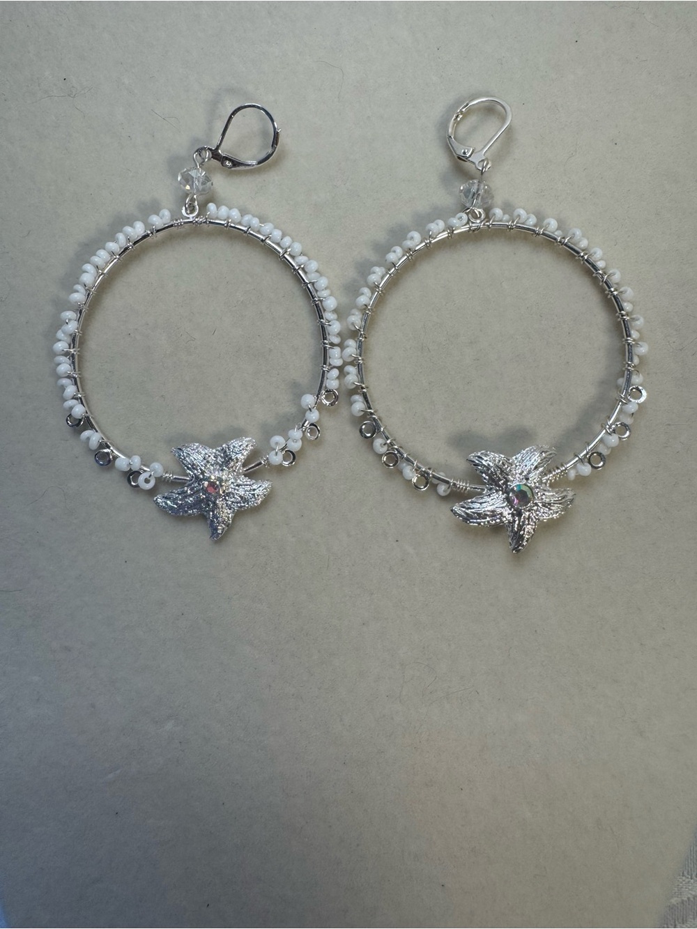 NWOT Sequin Silver Hoop Earrings with White Bead and starfish Accents